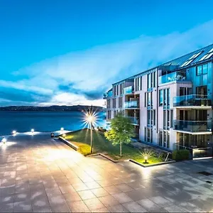 https://eksklusiv-idyllisk-leilighet-i-sandvikensjofront.hotelsinbergen.net